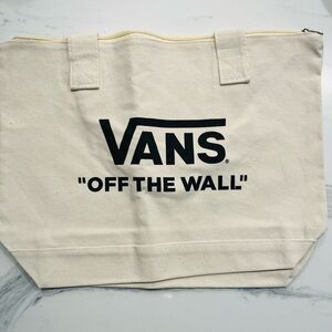 Vans Off the Wall Canvas Tote - Shoulder Bag Zip Closure Bag New without tags